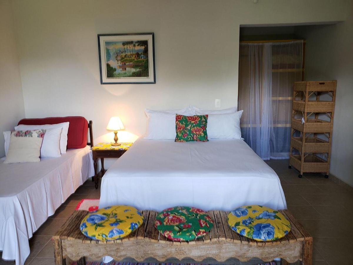 Elephant Guesthouse Beira Mar - Suites Com Cafe Da Manha Ilhabela Ngoại thất bức ảnh