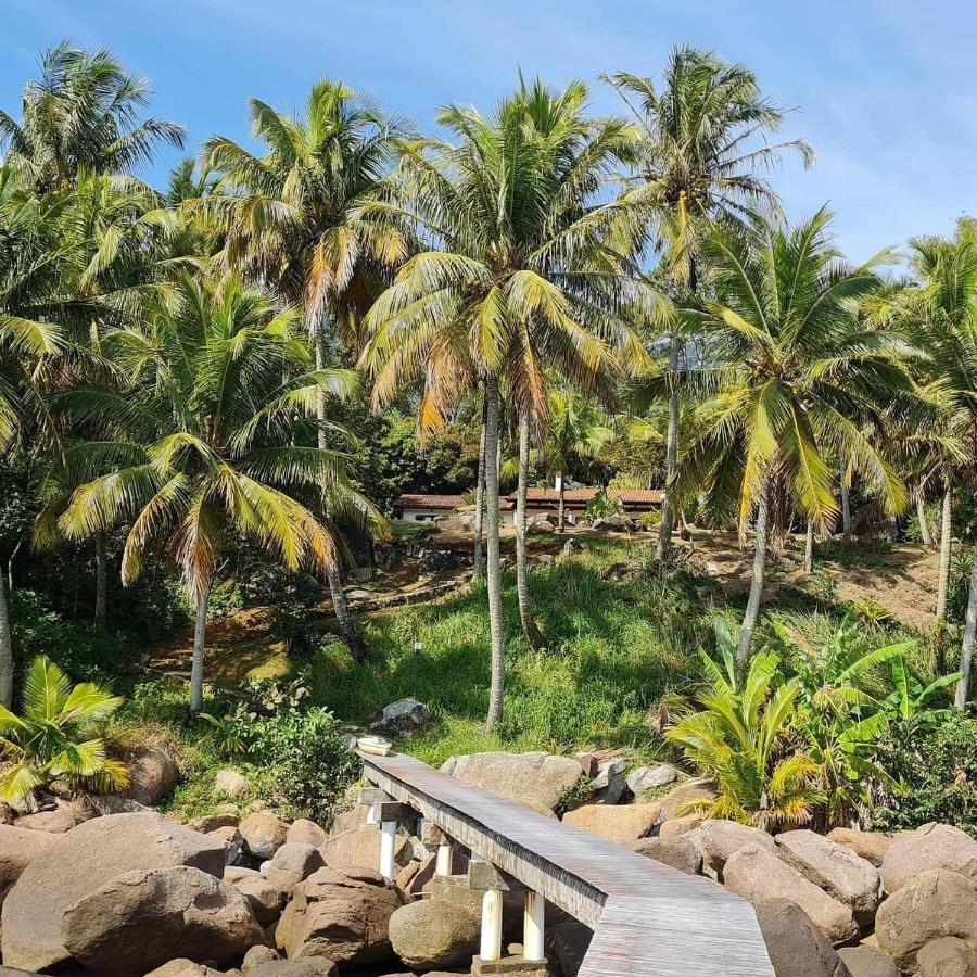 Elephant Guesthouse Beira Mar - Suites Com Cafe Da Manha Ilhabela Ngoại thất bức ảnh