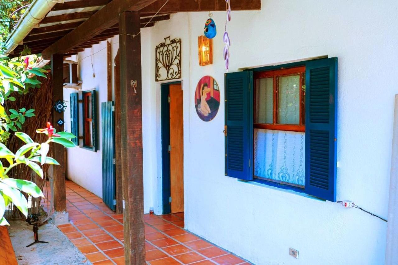 Elephant Guesthouse Beira Mar - Suites Com Cafe Da Manha Ilhabela Ngoại thất bức ảnh